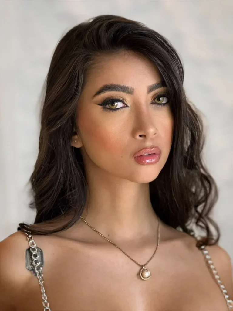 Stripchat Radar: ValeriaVelvet Neden Dikkat Çekiyor? 16 Stripchat Radar: ValeriaVelvet