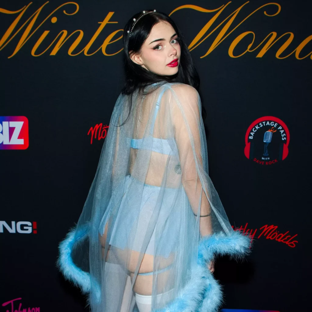 Bree Sky Kimdir? Yaşı, Kariyeri, OnlyFans Yolculuğu ve ThirstChat Girişimi 8 Bree Sky Kimdir